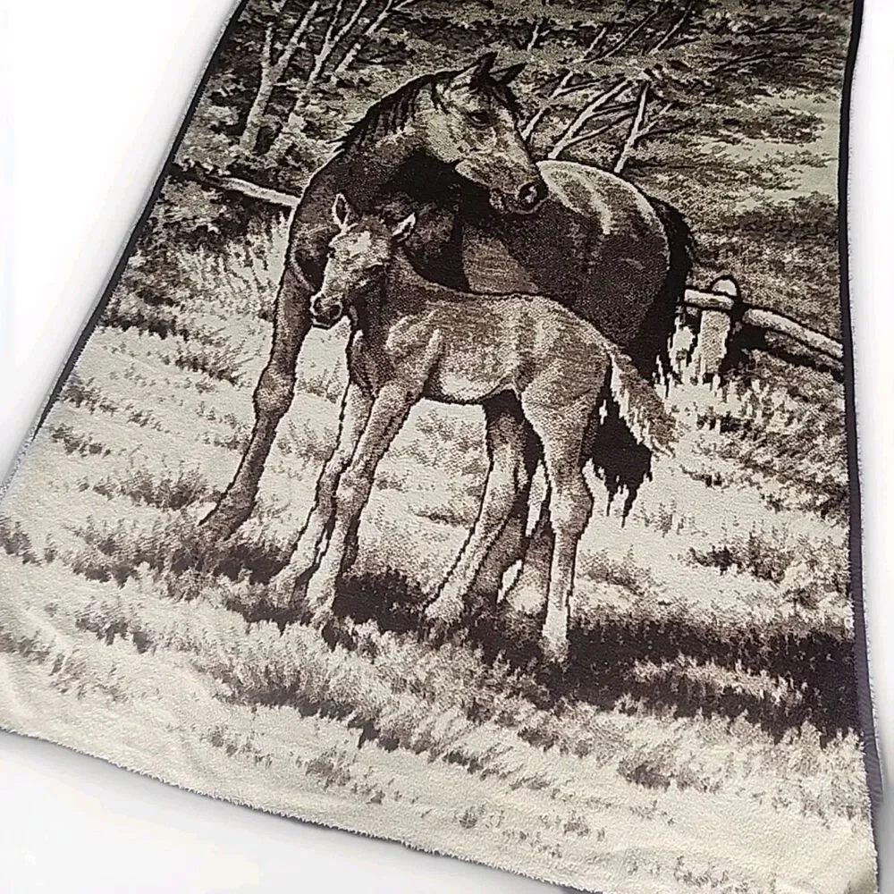 VTG Blanket IBENA  HORSES Brown&Tan Reversible 57”x 80”, Made In USA